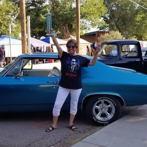 Meet your Posher, Esther